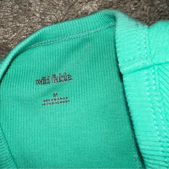 Wild Fable Shirts Set of 2 Green Size Small and Medium - Picture 9 of 9